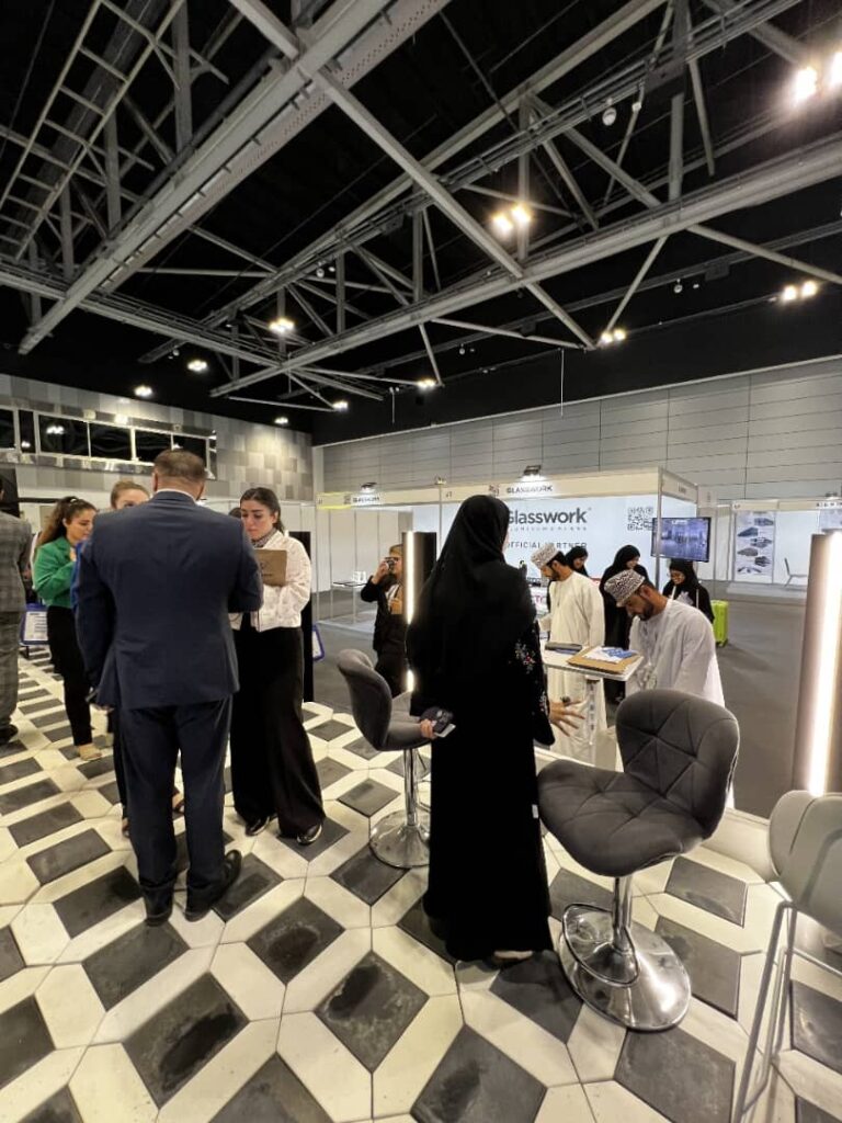 اسپانسری طلایی هلدینگ فلامینگو